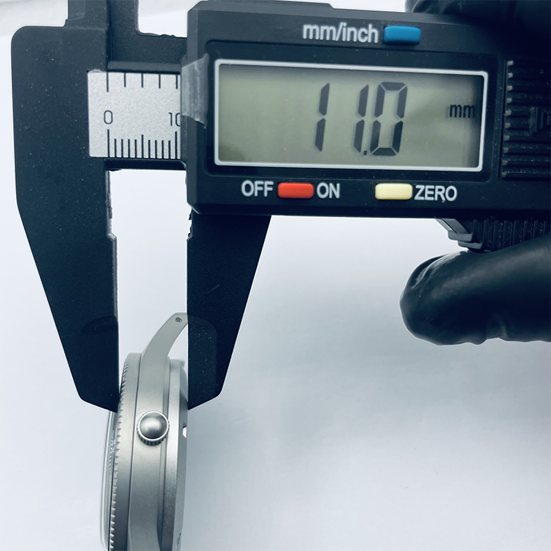 Thorn Retro Case for NH35 Movement Full Luminous