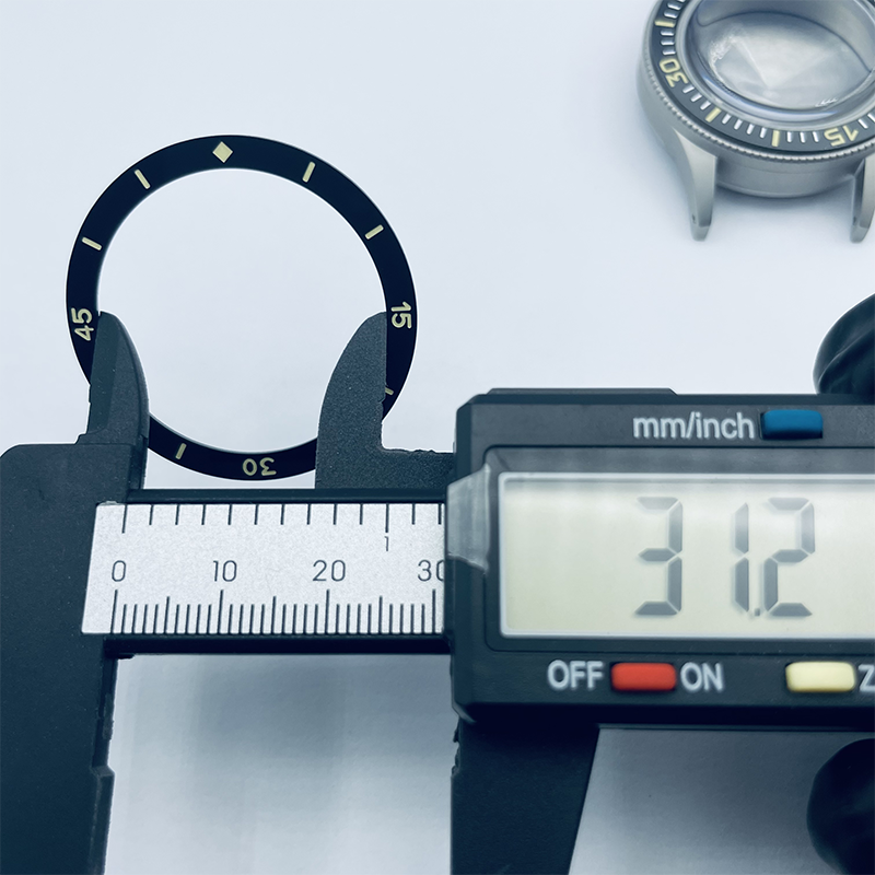 Thorn Retro Case for NH35 Movement Full Luminous