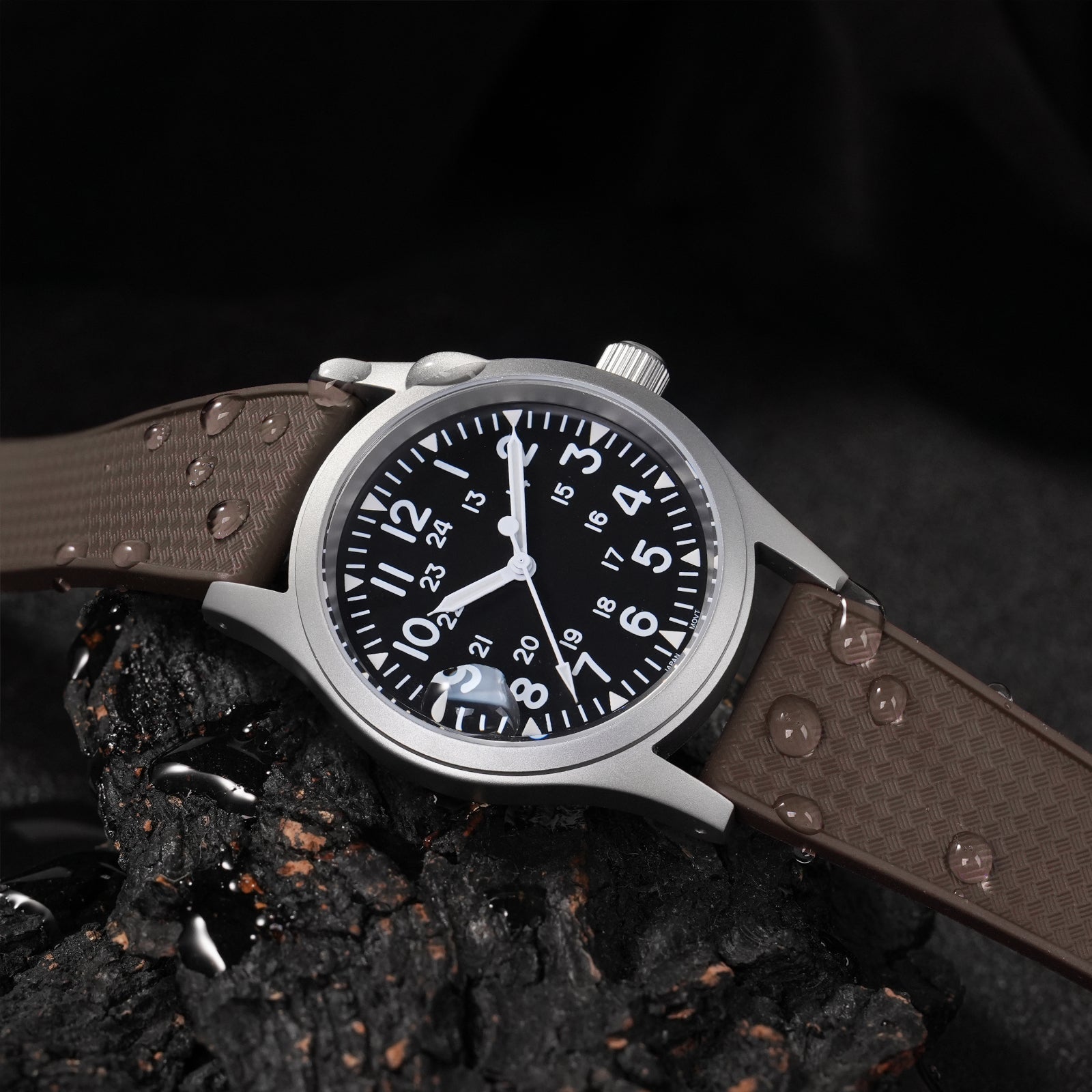 Ibenifit_Brown_FKM_Rubber_Strap_Durable_Stylish_3-iBenifit Strap Store