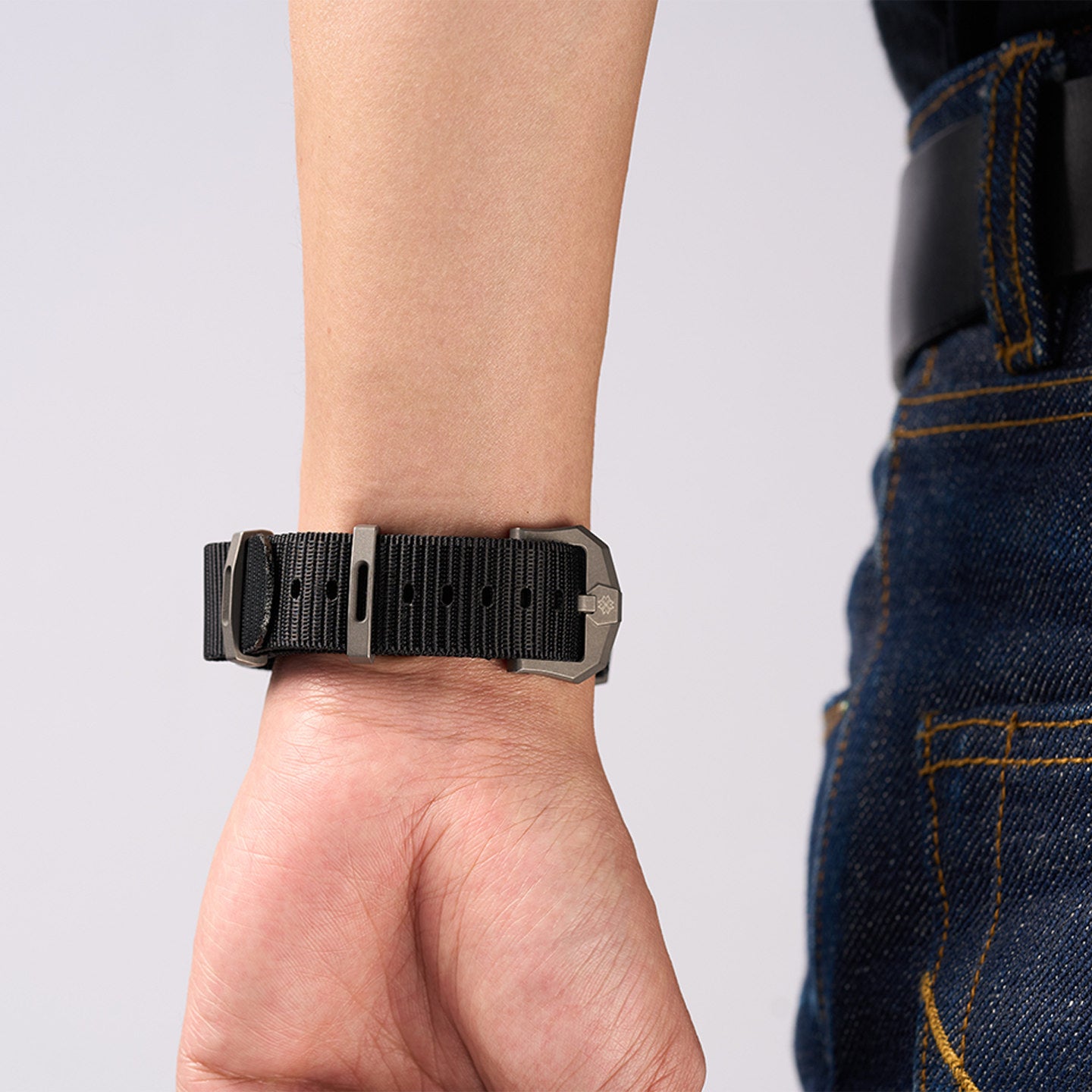 THORN Titanium Nylon Watch Strap – 20mm