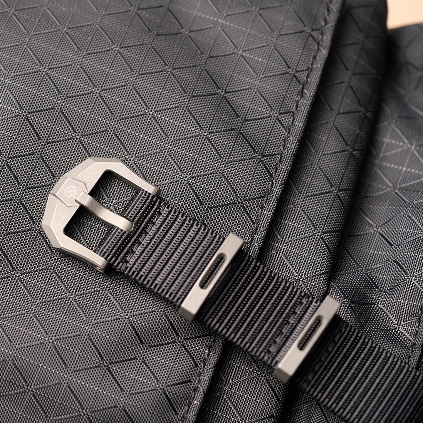 THORN Titanium Nylon Watch Strap – 20mm